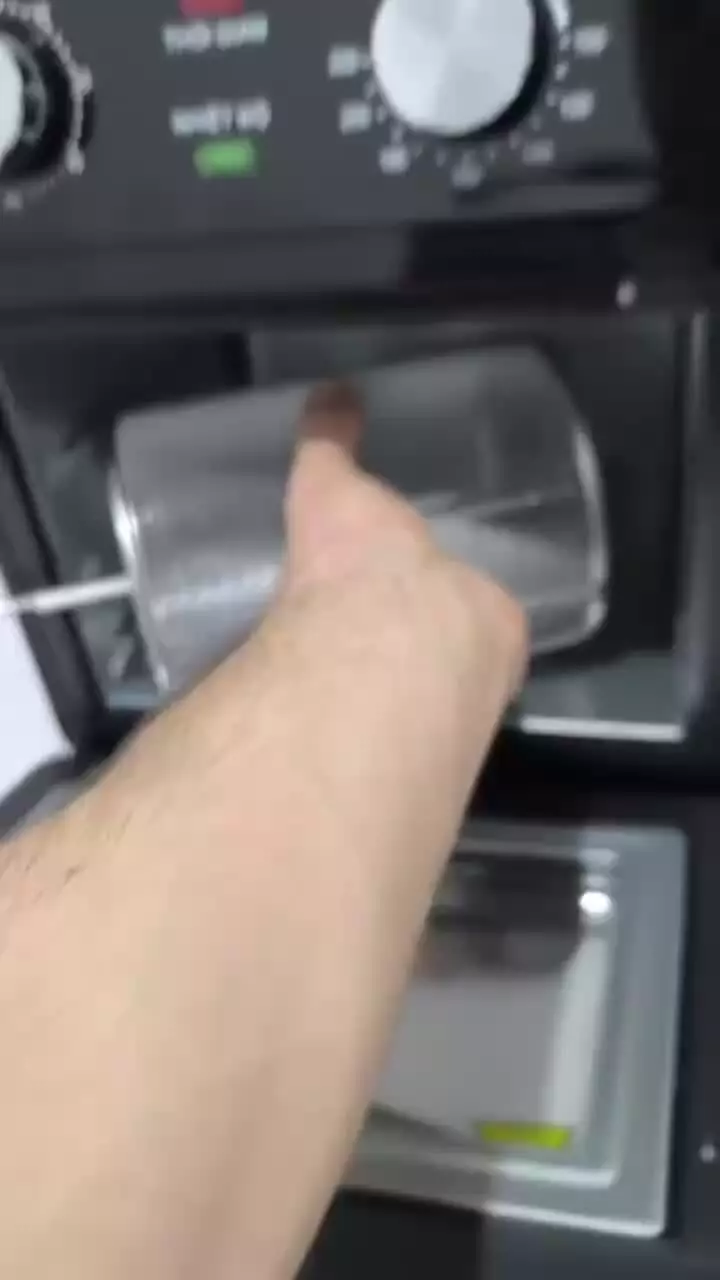 سرخ کن بدون روغن 15 لیتر کوکومی قیمت : 5/950/000 تومان