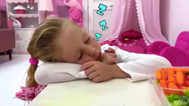 برنامه کودک جدید ناستیا و بابایی | ناستیا و بازی های خنده دار با بابا! ️