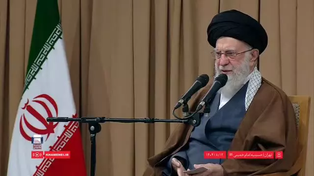 نظر رهبر انقلاب در مورد تمايل آمریکا به مذاکره