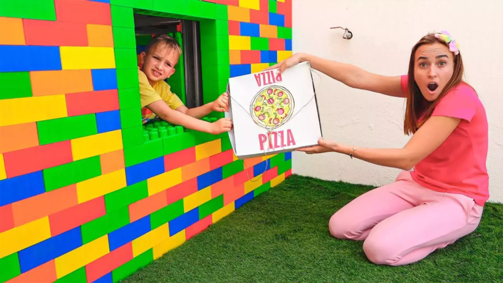 کارتون ولاد و نیکی جدید - ولادی و نیکتیا - چالش پیتزا ولاد و نیکی برای مامان