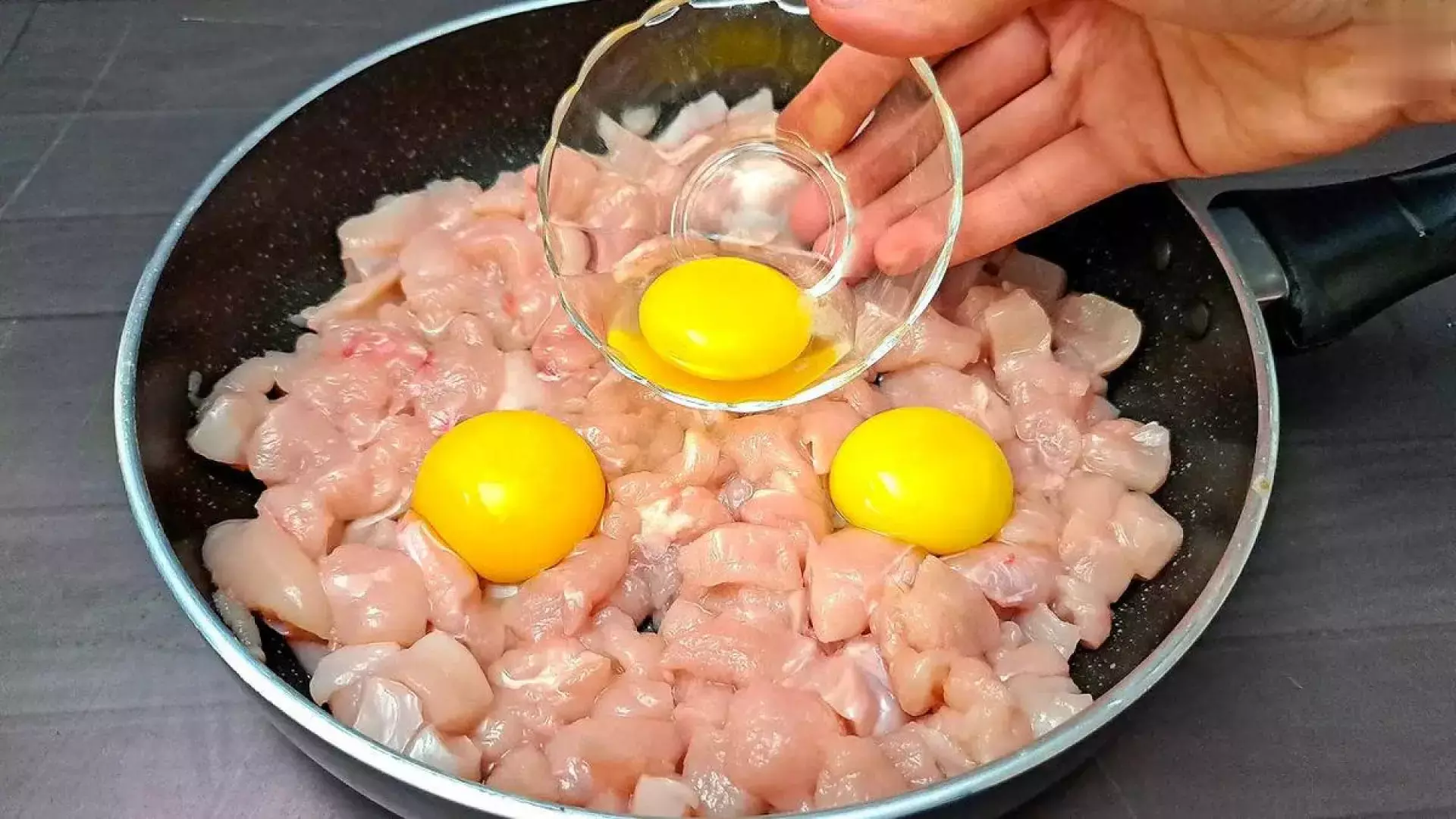 طرز تهیه یک غذای فوری و آسان و خوشمزه با مرغ