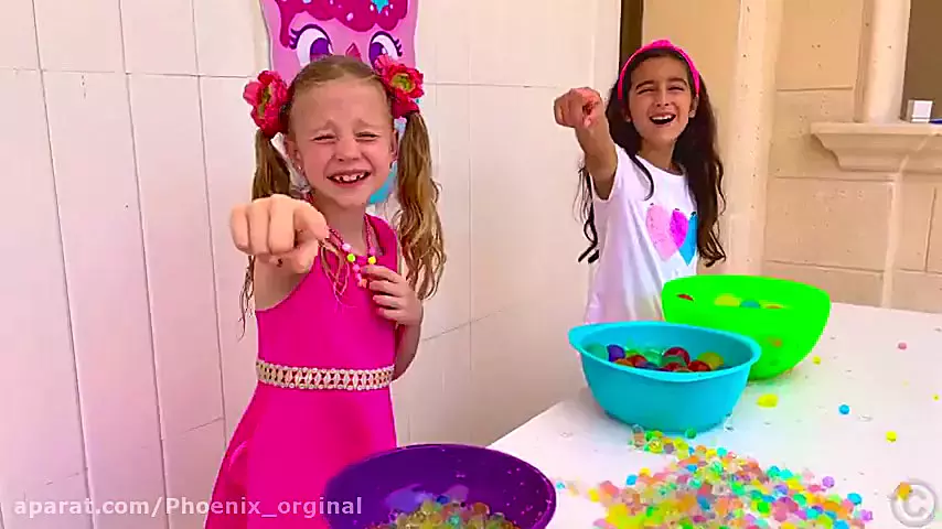 ماجراجویی‌های ناستیا و استیسی یا شوخی‌های ناستیا و بابایی؟ نظرتو بگو!