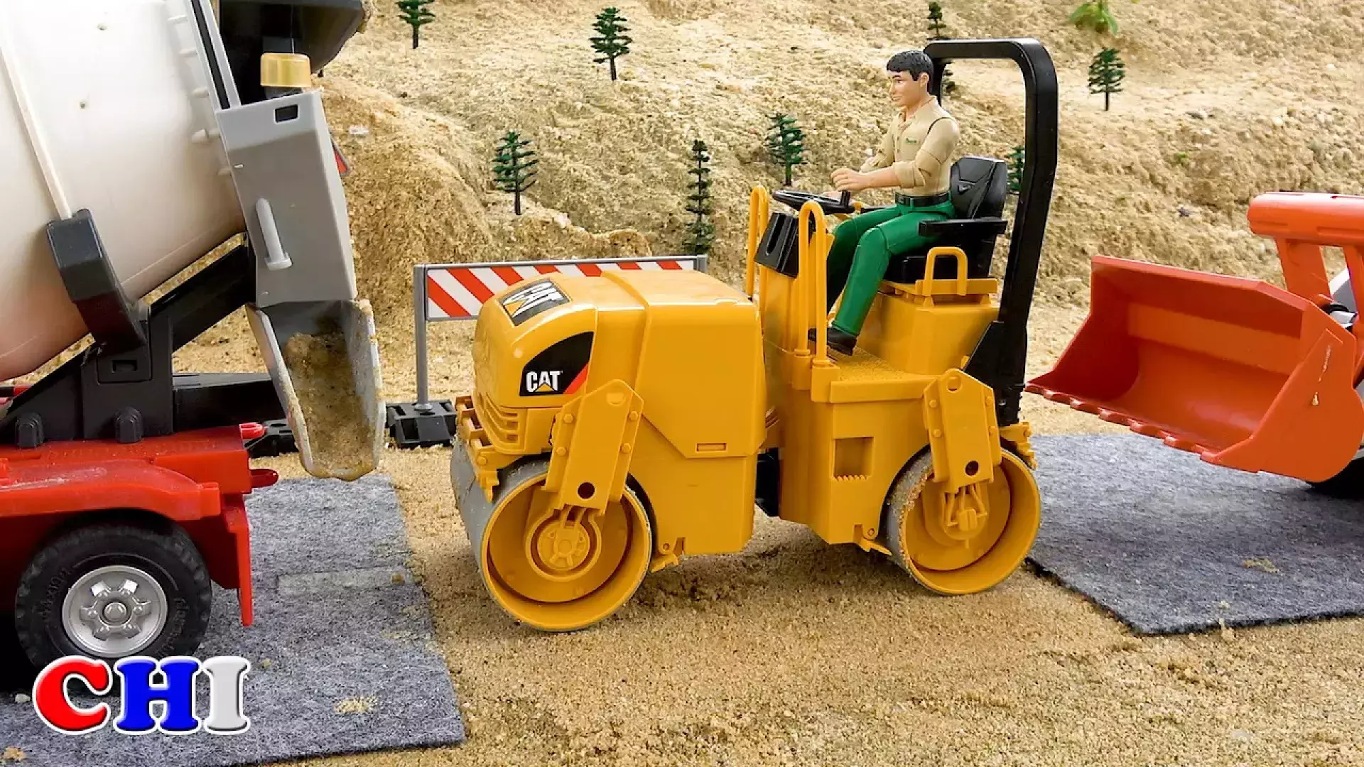 بیل مکانیکی اسباب بازی ، ماشین های پلیس بازی ، بولدوزر داستان های خنده دار
