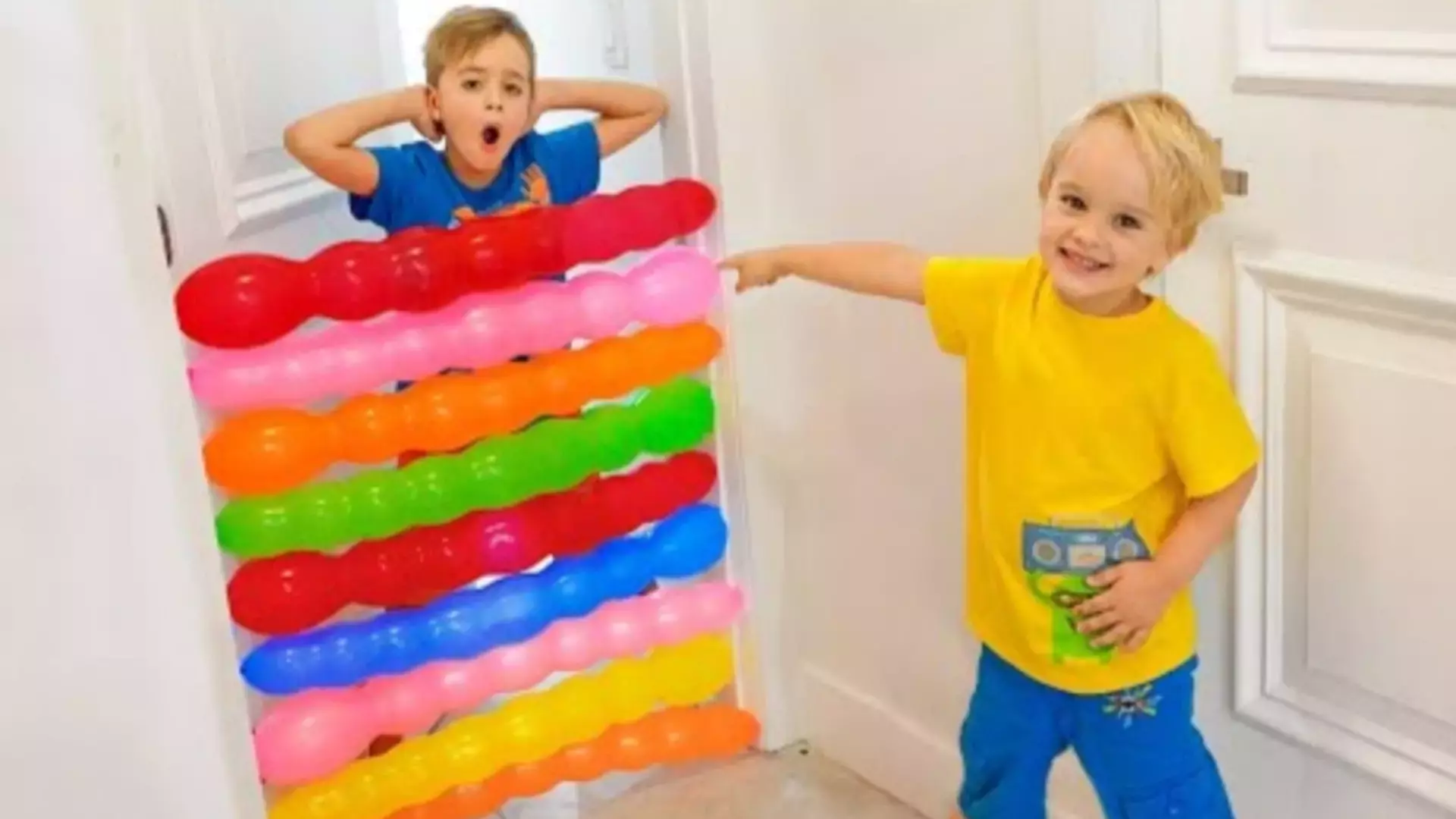 چالش گیر انداختن ولاد و نیکی بامزه و باحال