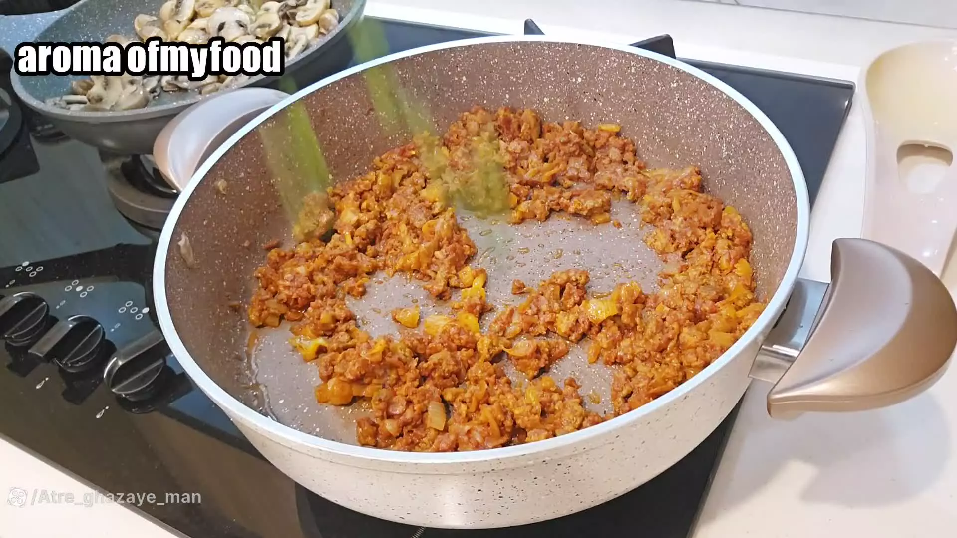 غذای آسان و خوشمزه برای مهمانی/بورک گوشت و قارچ به سبک ترکیه ای/بورک