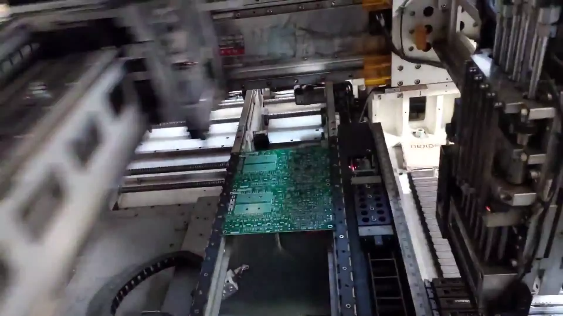 مرکز خرید یو پی اس در مشهد