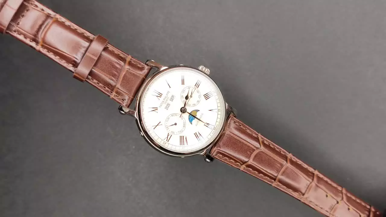 ساعت مردانه پتک فیلیپ ژنو لوکس آویز