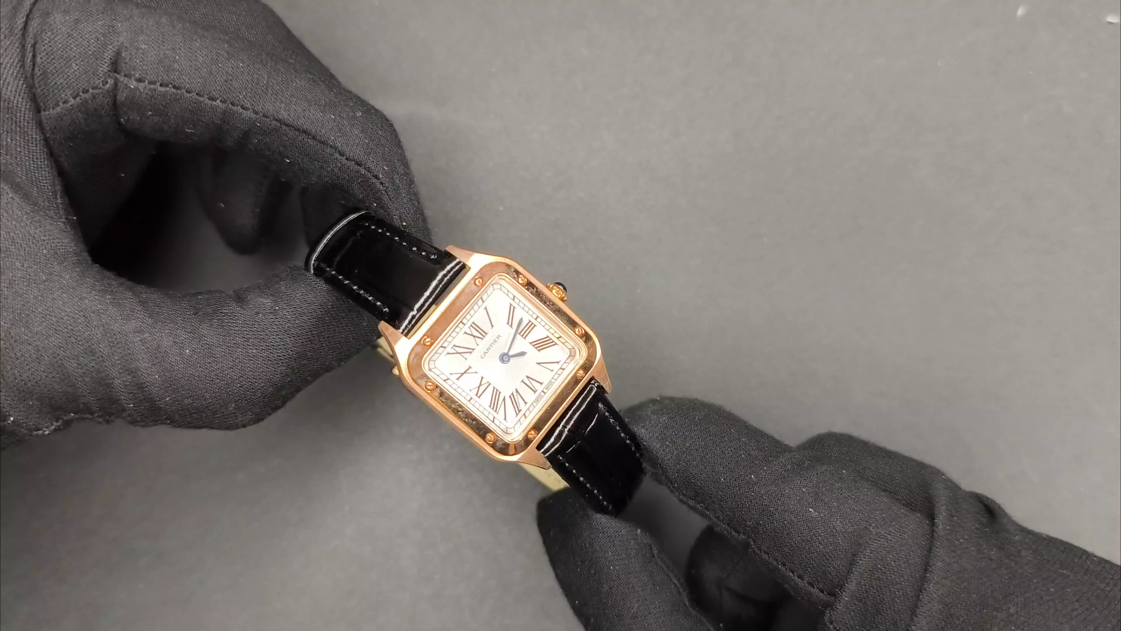 ساعت مردانه کارتیر دموند لوکس آویز