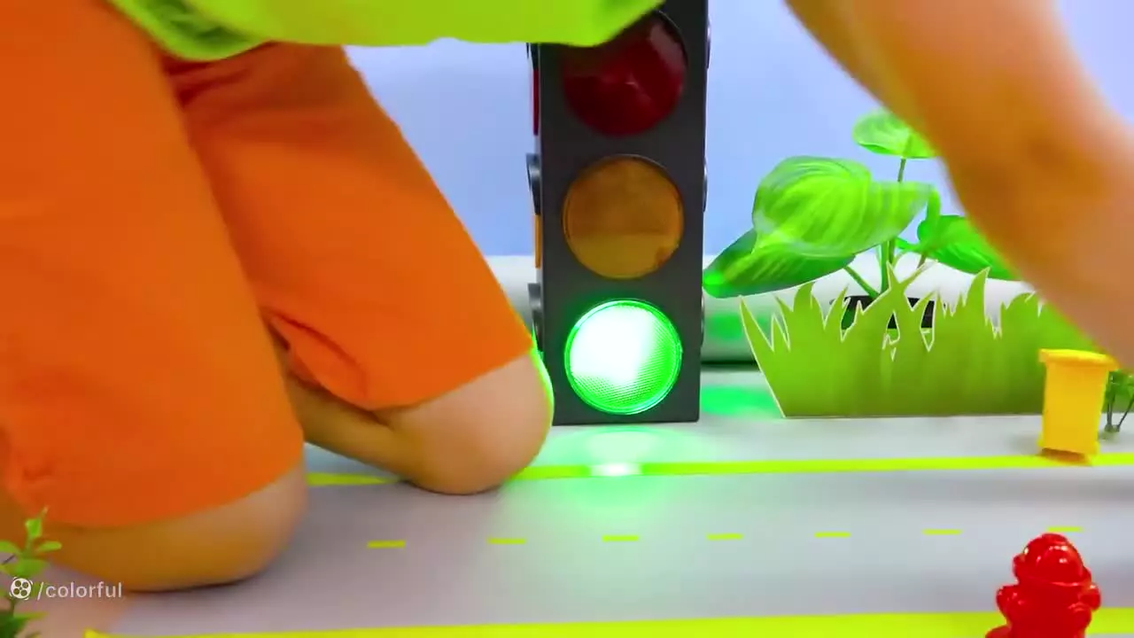 ولاد و نیکی-نیکی چالش جدید سوپرمن بازی-کارتون ولاد ونیکی جدید- کودک ولادو نیکی