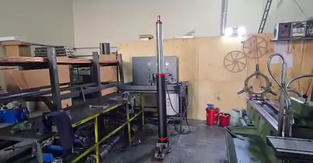 تست بازشدگی کامل جک تلسکوپی دوطرفه در کورس ۳ متر