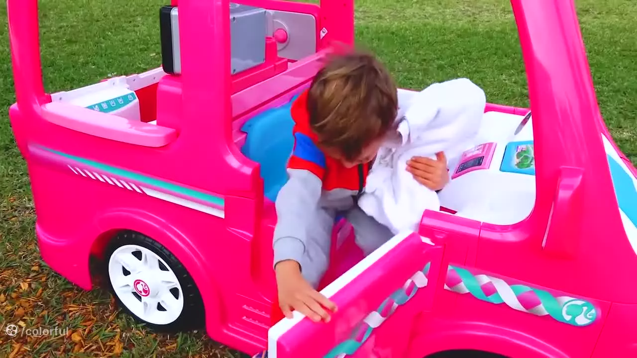 ولاد و نیکی-نیکی چالش جدید مامان و کریس-کارتون ولاد ونیکی جدید- کودک ولادو نیکی