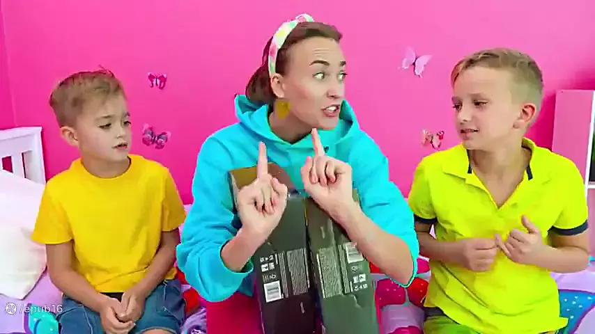 کارتون شاد پسرانه / برنامه کودک ولاد و نیکی / ورزش کردن و پایان تنبلی