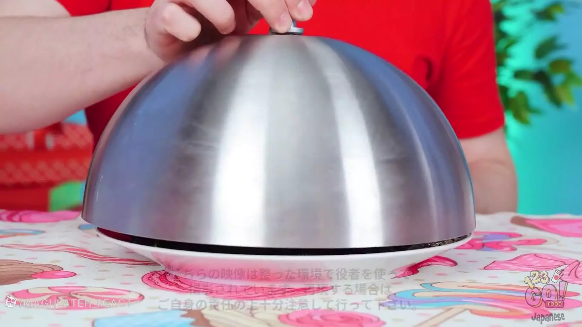 چالش غذایی اختصاصی ، چالش موکبانگ ، چالش خوراکی ،چالش غذایی طولانی چالش خنده دار