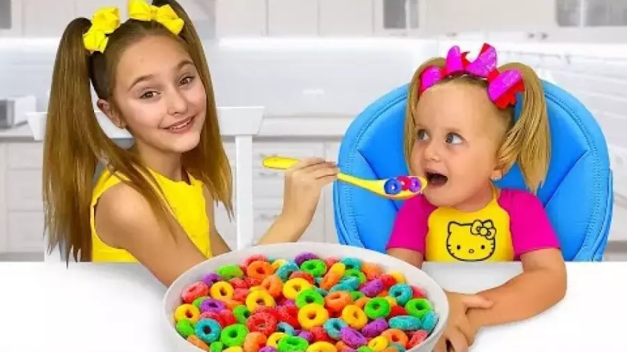 برنامه کودک ساشا و آنیتا | داستان بازی های خنده دار دخترانه