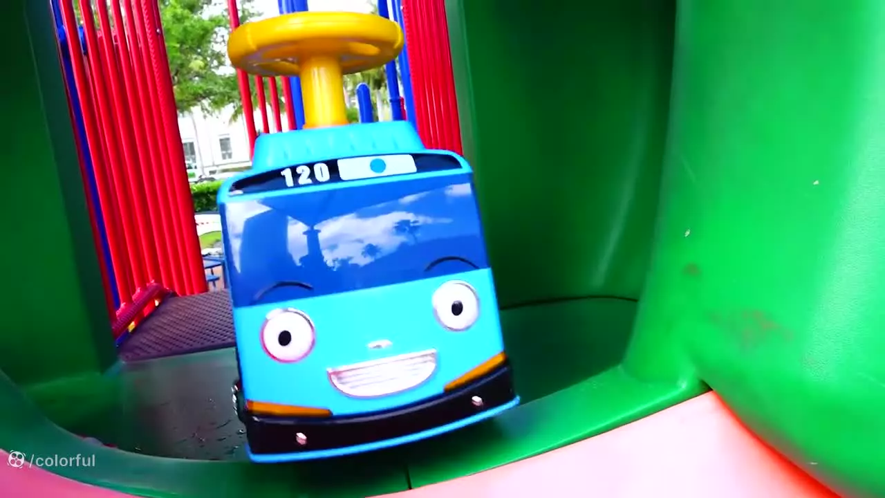 ولاد و نیکی- شن بازی ساحل -برنامه کودک ولادو نیکی جدید-سرگرمی کودک کارتون ولاد