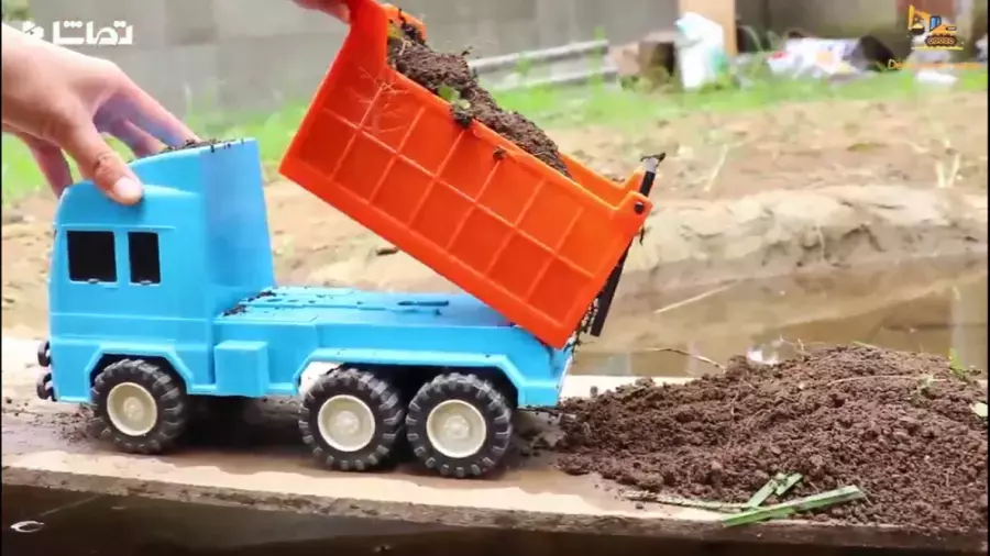 فیلم ماشین بازی کودکانه جدید : تبدیل پودرهای جادویی رنگی به ماشین آلات سنگین