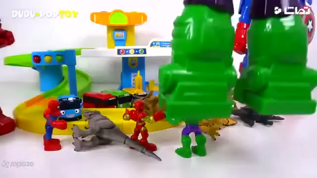 ماشین بازی کودکانه جدید پسرانه : مبارزه ابر قهرمانان و دایناسورها