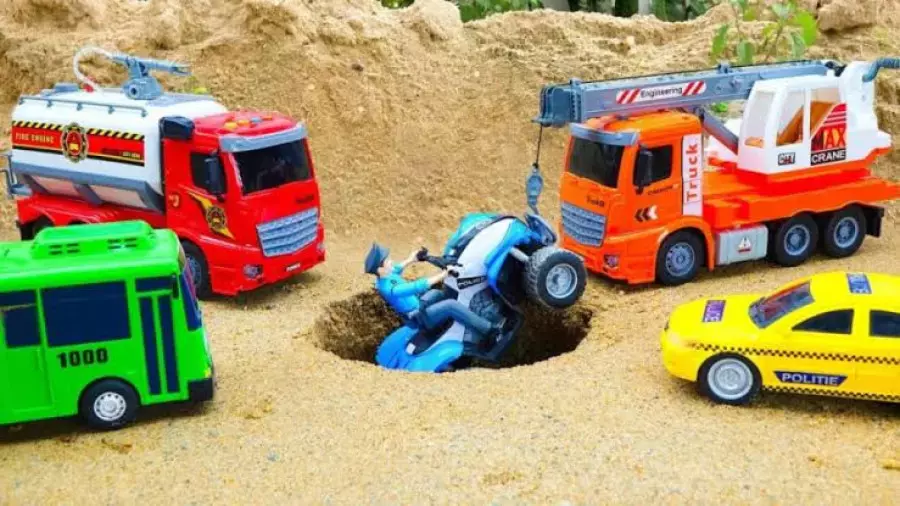 ماشین بازی کودکانه جدید - اسباب بازی - برنامه کودک ماشین ها - ماشین پلیس