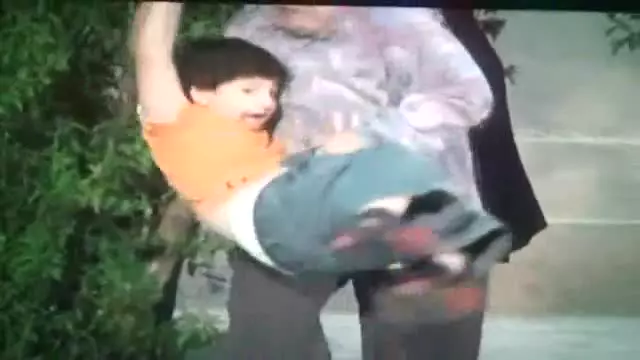 صحنه های باحال پشت صحنه استخوونای بابام (لینک دانلود در توضیحات)