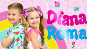 کودکانه‌های دیانا و روما: لحظاتی شیرین و سرگرم‌کننده در دریا