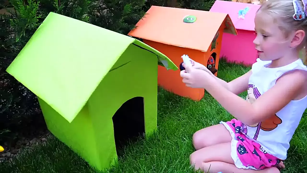 ناستیا و بابایی: ماجرای ساخت خانه‌ای برای اسباب‌بازی‌ها