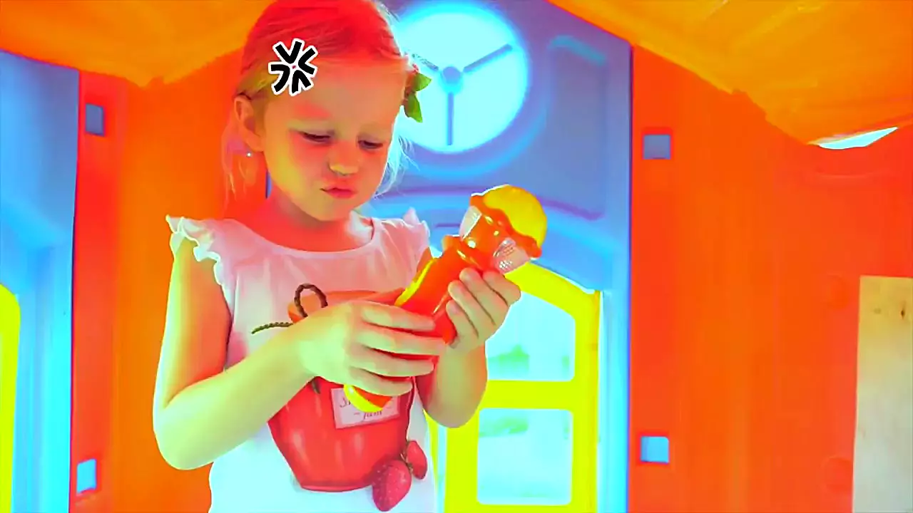 ماجراهای ناستیا و بابایی: بازی با عروسک‌ها در دنیای خیالی!