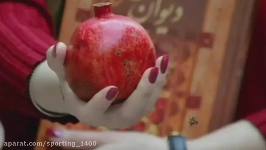 تزیین سبد سفره یلدا: هنر میوه آرایی انار به سبک ویژه