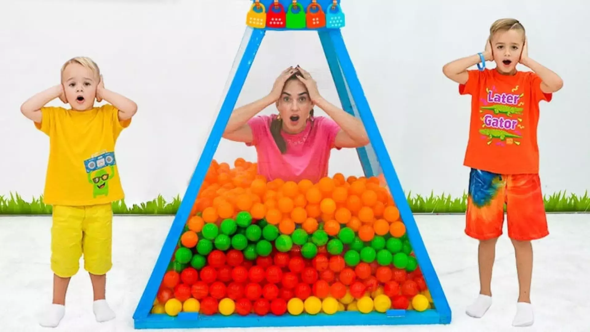 ولاد و نیکی-چالش پلیس بازی-برنامه کودک ولادو نیکی جدید-سرگرمی کودک کارتون ولاد