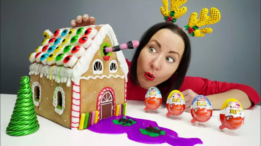 تجربه هیجان‌انگیز کریسمس: چالش غذایی عجیب و خنده‌دار!