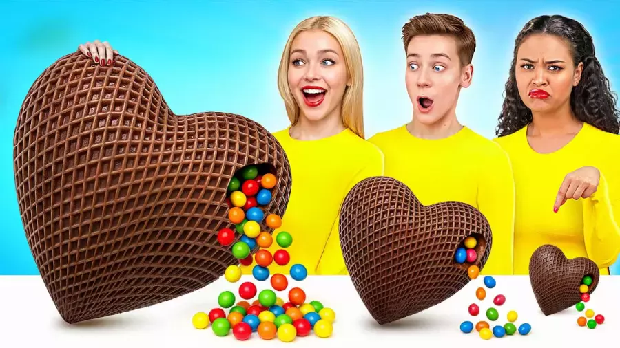 چالش غذایی | چالش غذا خوری | چالش خوردن | چالش کیک لبوبو| چالش سرگرمی بانوان