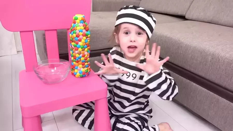 سرگرمی کودک با ایوا و مامانی؛ نسخه طولانی