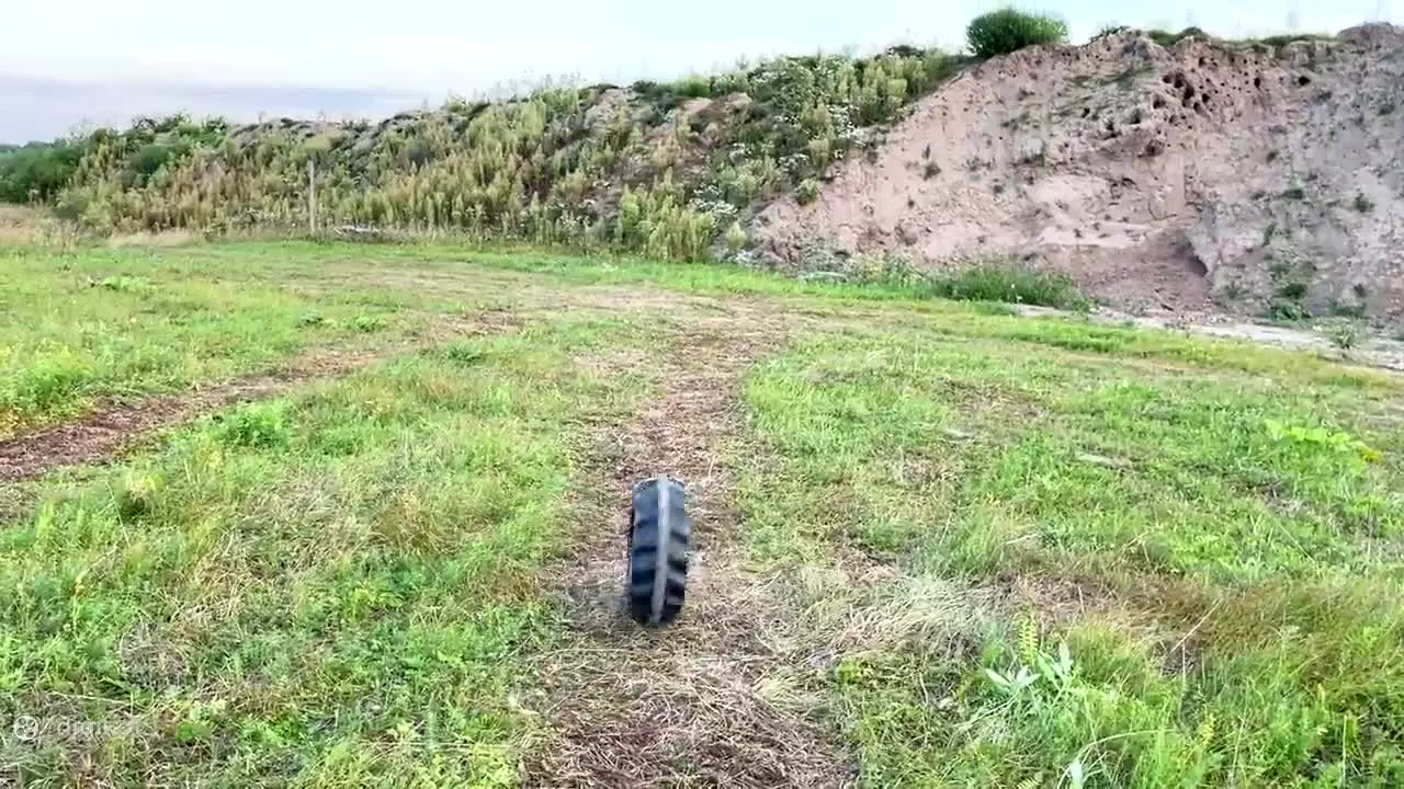 ماشین بازی کودکانه/اسباب بازی کودکانه/اسباب بازی11/تعمیر تراکتور برقی شکسته