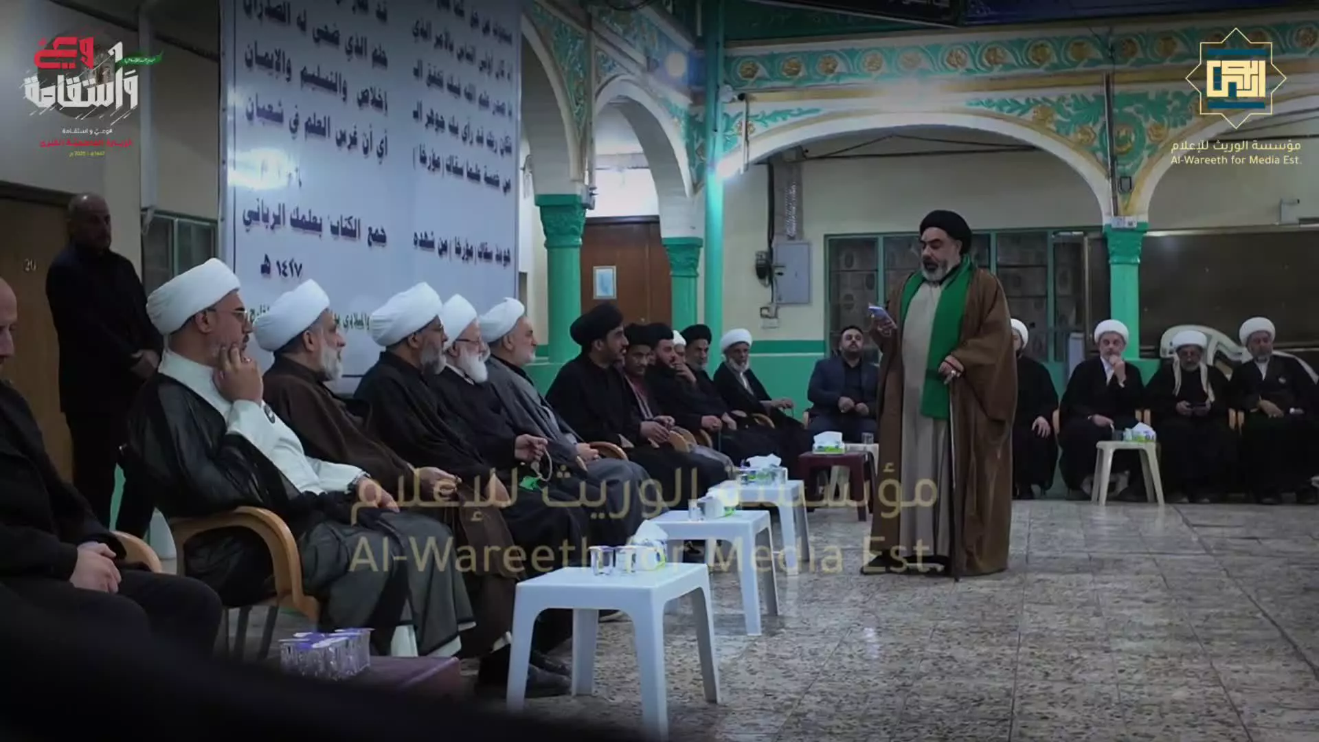 ورود باشکوه آیت‌الله یعقوبی پیش از آغاز سخنرانی فاطمی