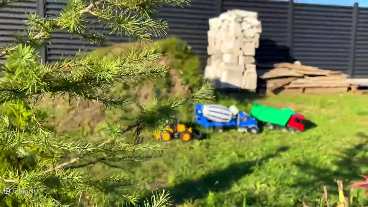 کارتون ماشین بازی - ماشین پلیس و اورژانس - بازی اسباب بازی - ماشین مک کویین