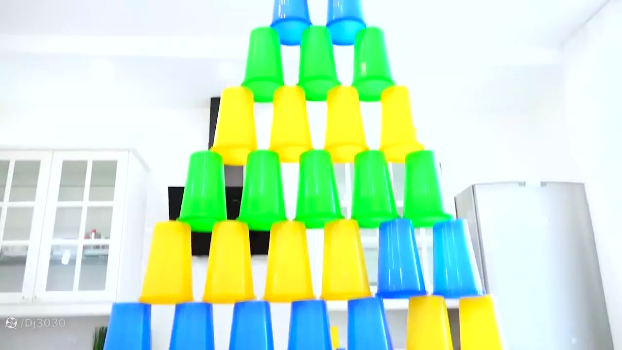 ولاد و نیکی خنده دار / بازی کودکانه نیکی و ولاد / سرگرمی کودکانه