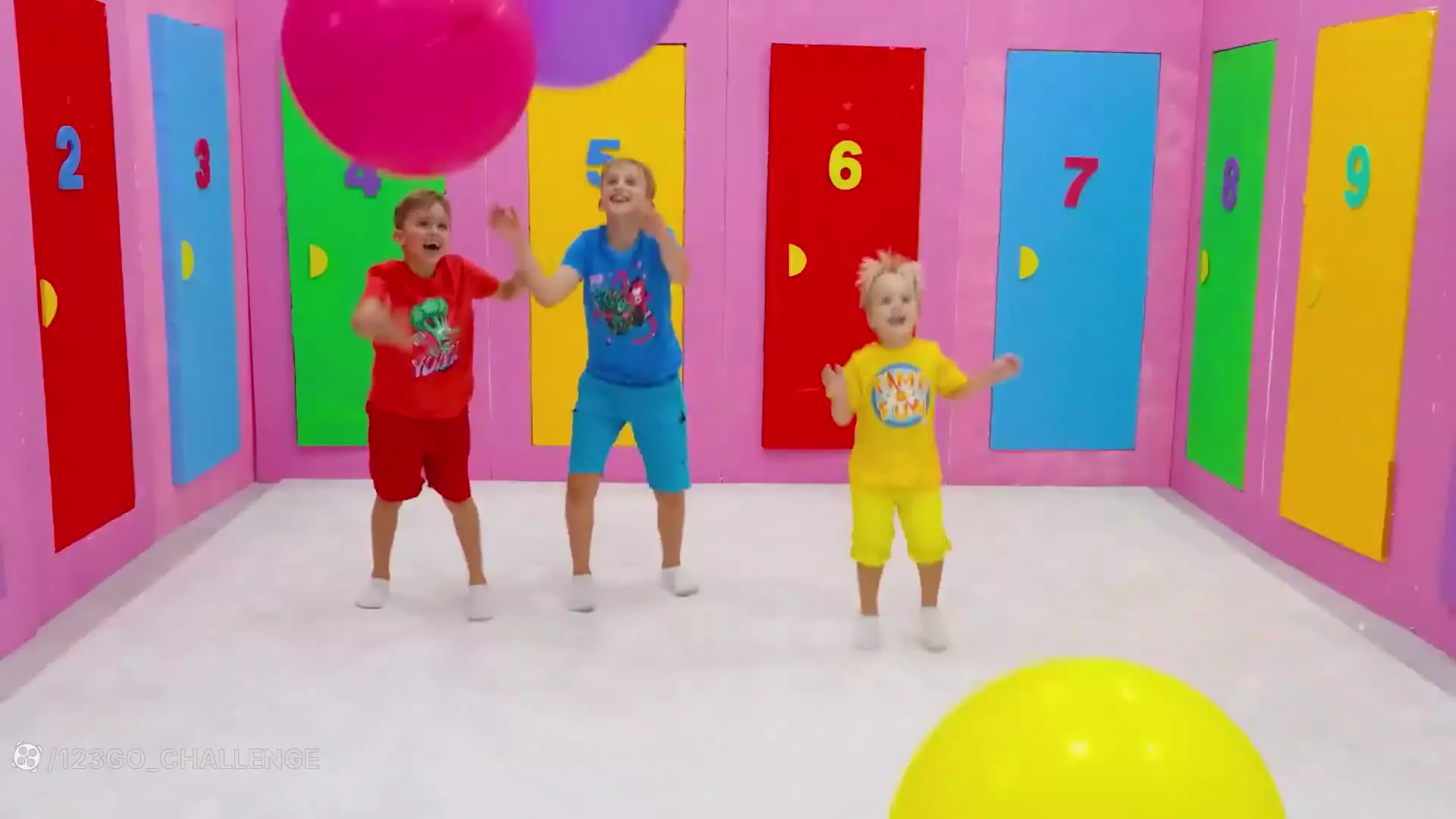 ولاد - ولاد و نیکی - کارتون ولاد و نیکی طولانی خنده دار ولادی چالش اسمارتیز