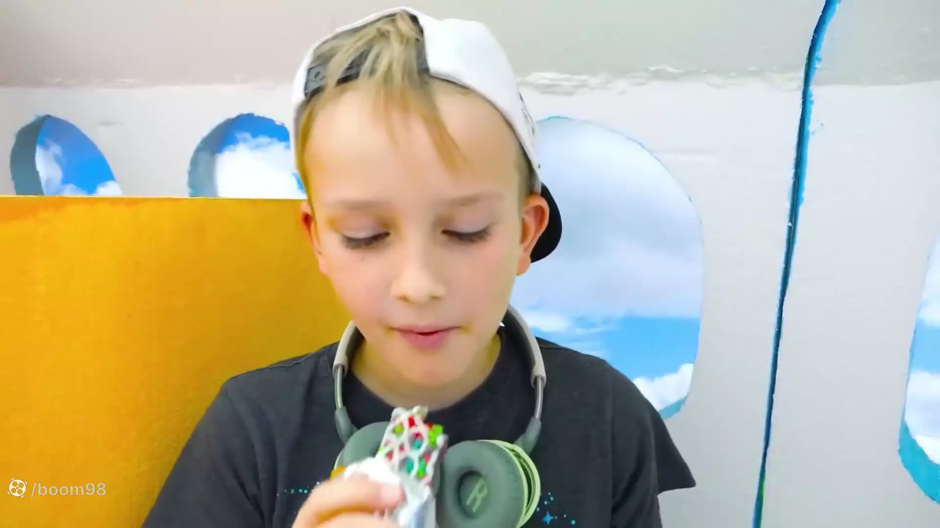 ولاد - ولاد و نیکی - کارتون ولاد و نیکی جدید خنده دار ولاد و نیکی بازی شهر بازی