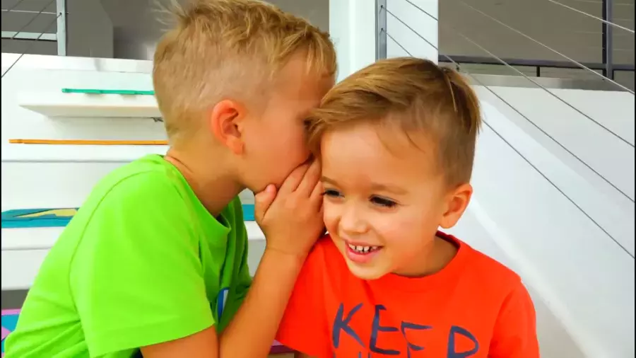 دانلود ولاد و نیکی جدید - قسمت 158 : سرگرمی ولاد و نیکی خنده دار