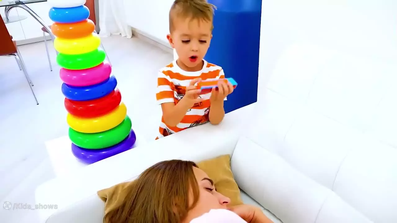 ولاد - ولاد و نیکی - چالش خنده دار در مدرسه - برنامه کودک ولاد و نیکی