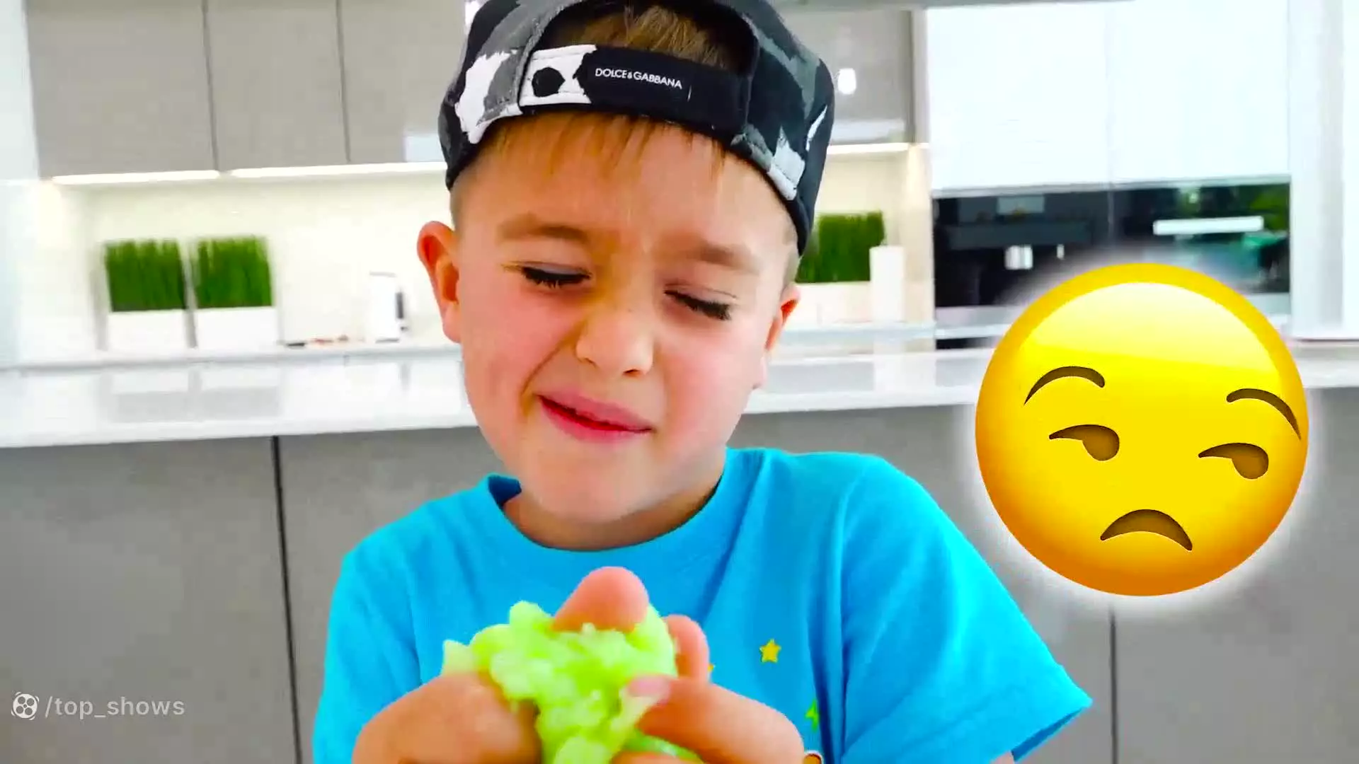 ولاد - ولاد و نیکی - کارتون ولاد و نیکی جدید خنده دار چالش اسباب بازی های بزرگ