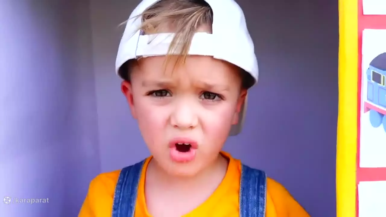 ولاد و نیکتیا جدید _ ولاد و نیکی خنده دار _ بازی ولاد و نیکی با اسباب بازی ماشین