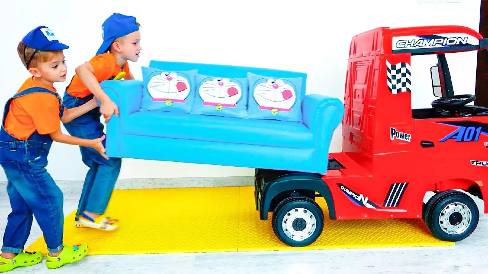 ولاد و نیکی / داستان خنده دار اسباب کشی ولاد و نیکی / برنامه کودک ولادی