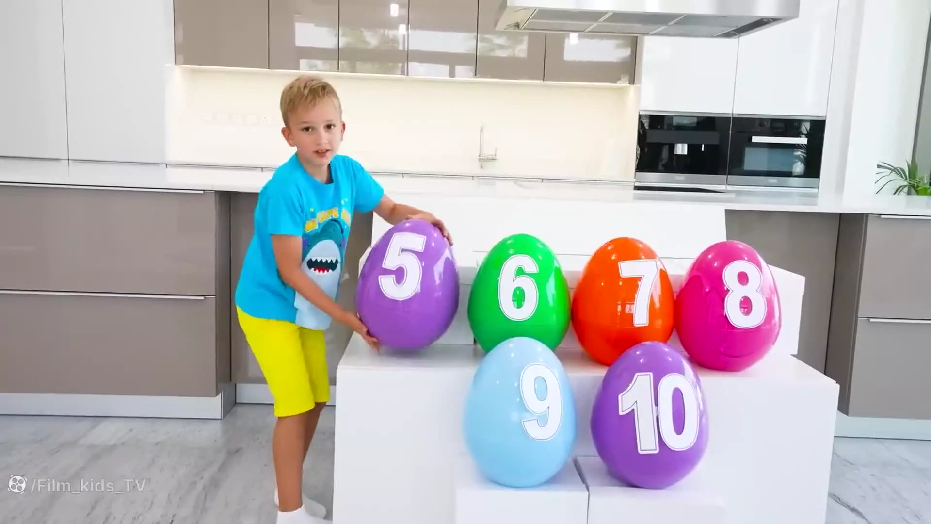 کارتون ولاد و نیکی : ماجراهای خنده دار نیکی و ولا / سرگرمی بازی کودکانه