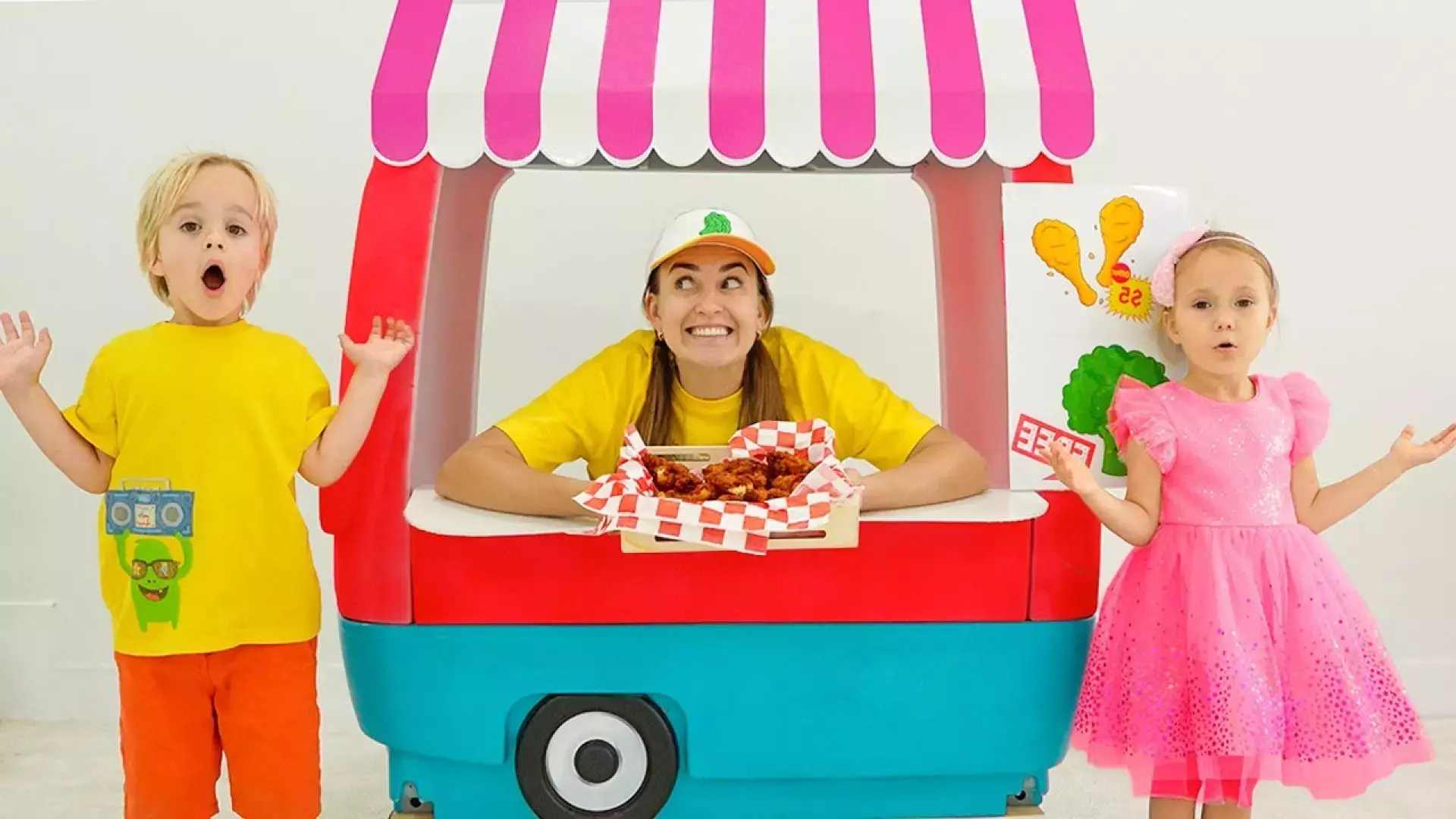 ولاد - ولاد و نیکی - کارتون ولاد و نیکی طولانی خنده دار چالش تفریح اتوبوس مدرسه