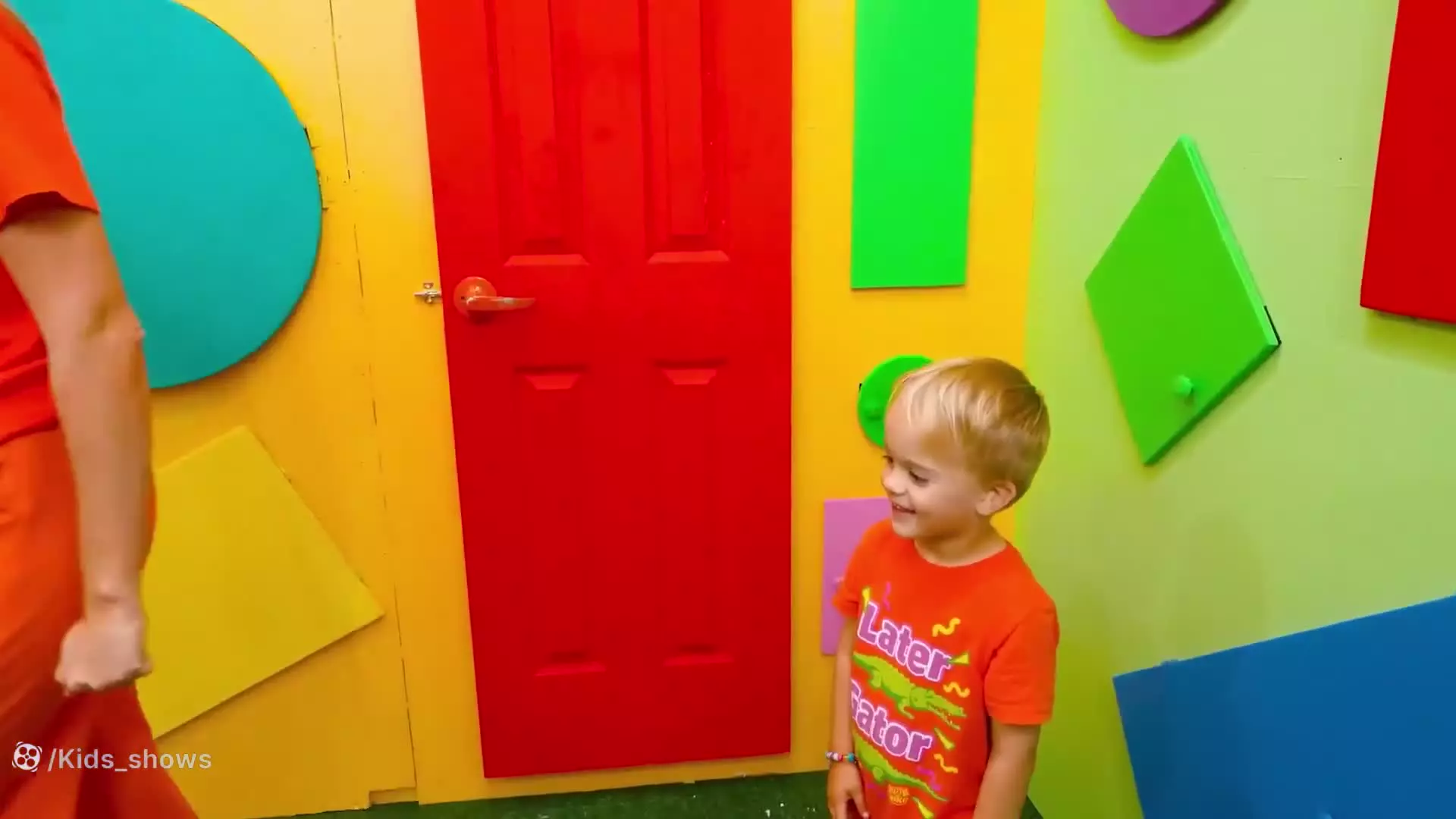 ولاد - ولاد و نیکی - کارتون ولاد و نیکی جدید خنده دار ولاد و نیکیتا حمله زنبورها