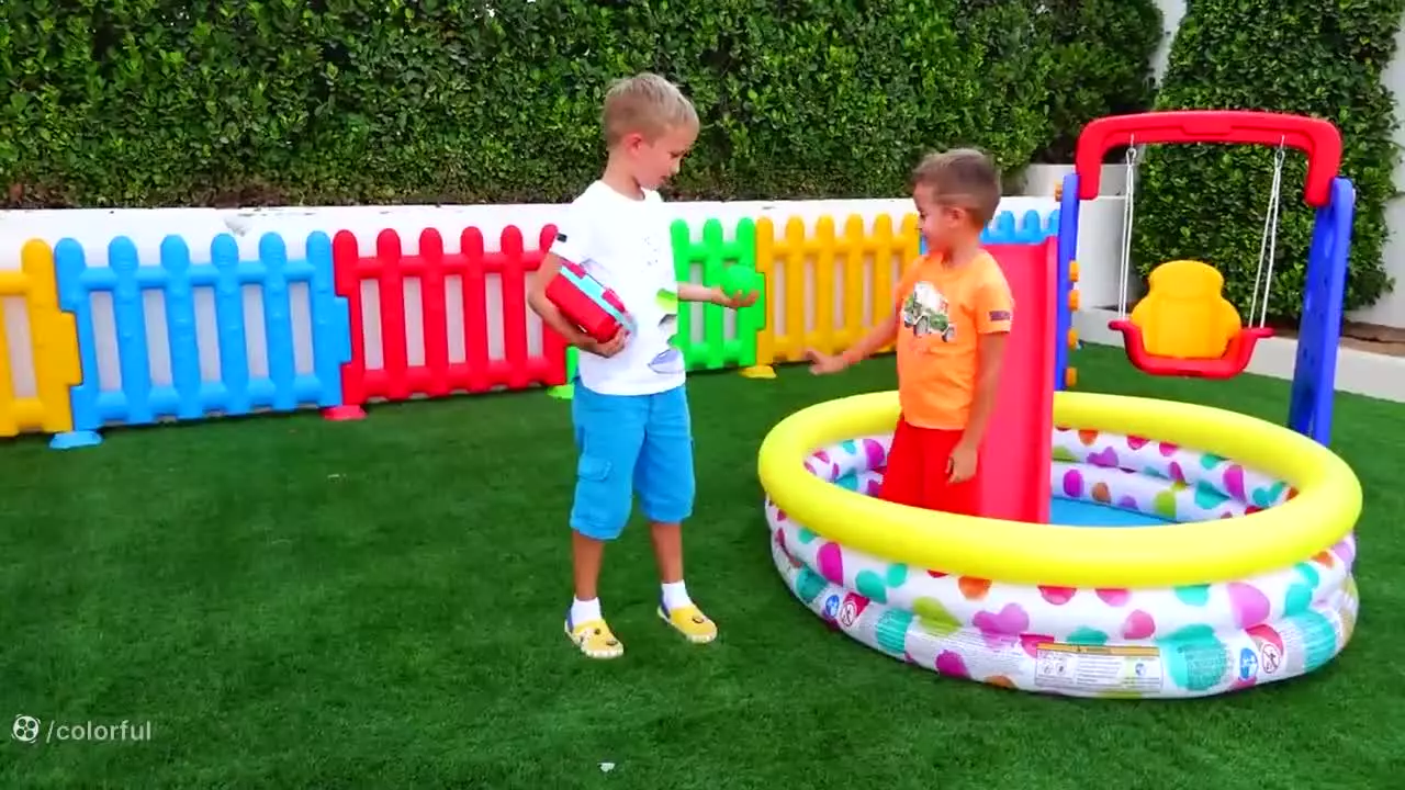 ولاد:: ولاد و نیکیتا:: ولاد و نیکی جدید::برنامه کودک ولاد و نیکی:ولاد خنده دار