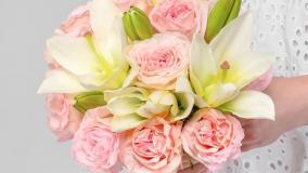 سفارش گل لیلیوم شیک