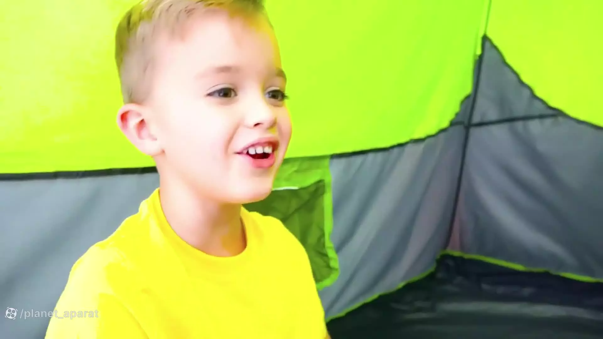 ولا و نیکی. کاوش در دنیای جادویی رنگ ها/چالش ورزشی خنده دار ولاد ونیکی