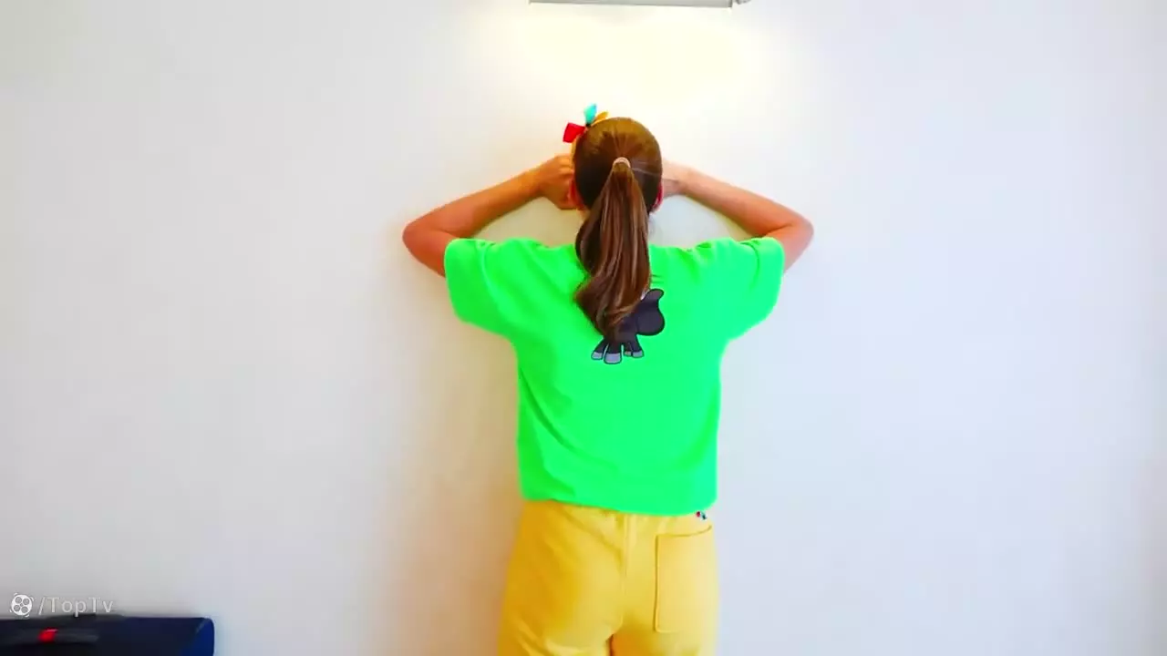 ولاد شو :: بازی ولاد و نیکی ، داستانهای خنده دار ولاد و نیکی ،کارتون ولاد و نیکی