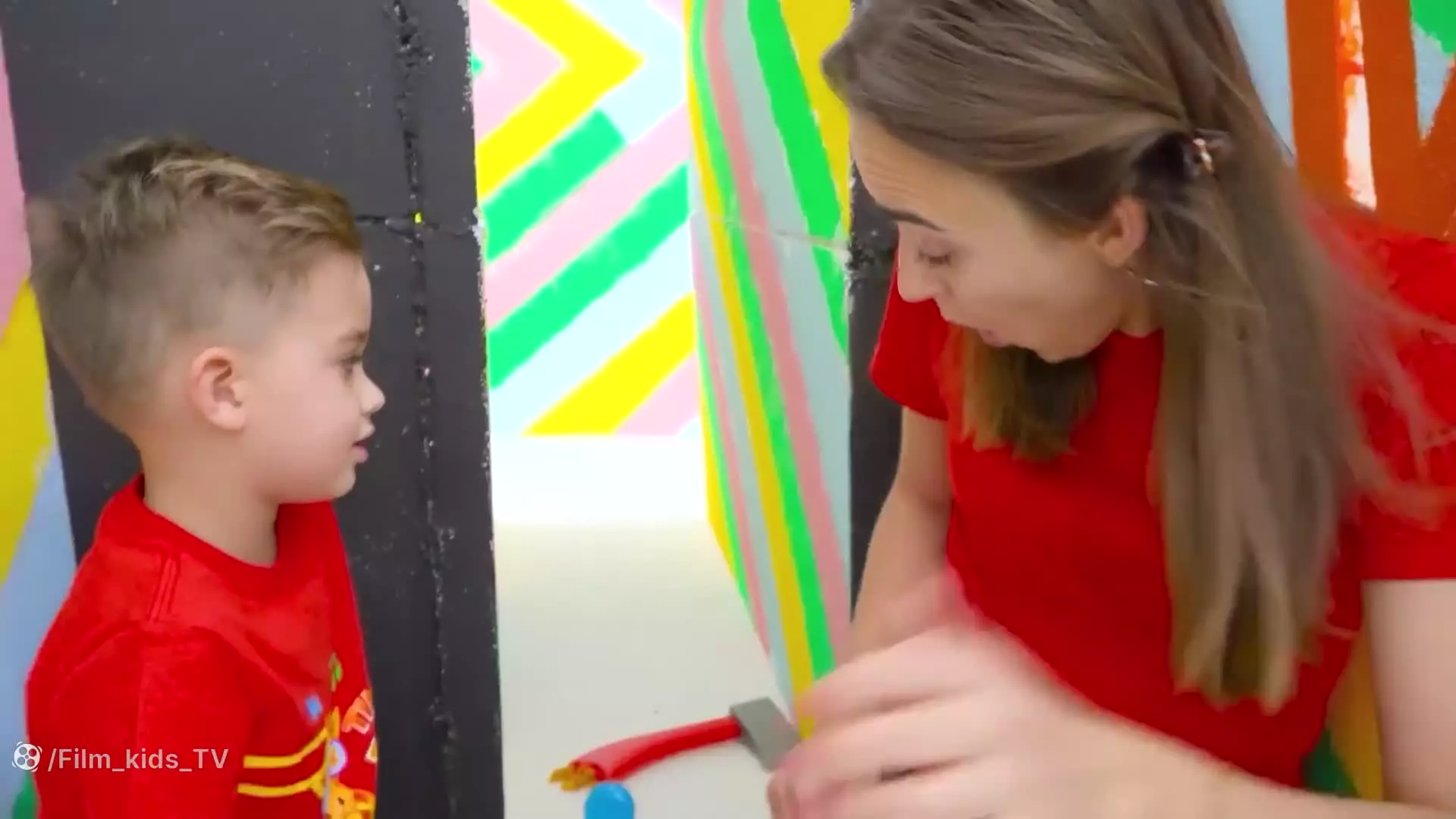 ولاد ونیکی جدید چالش های خنده دار ولاد و نیکی و مادر برای بچه ها